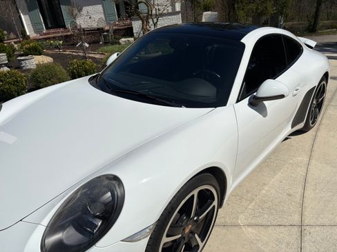 Used 2014 Porsche 911 Carrera image 9