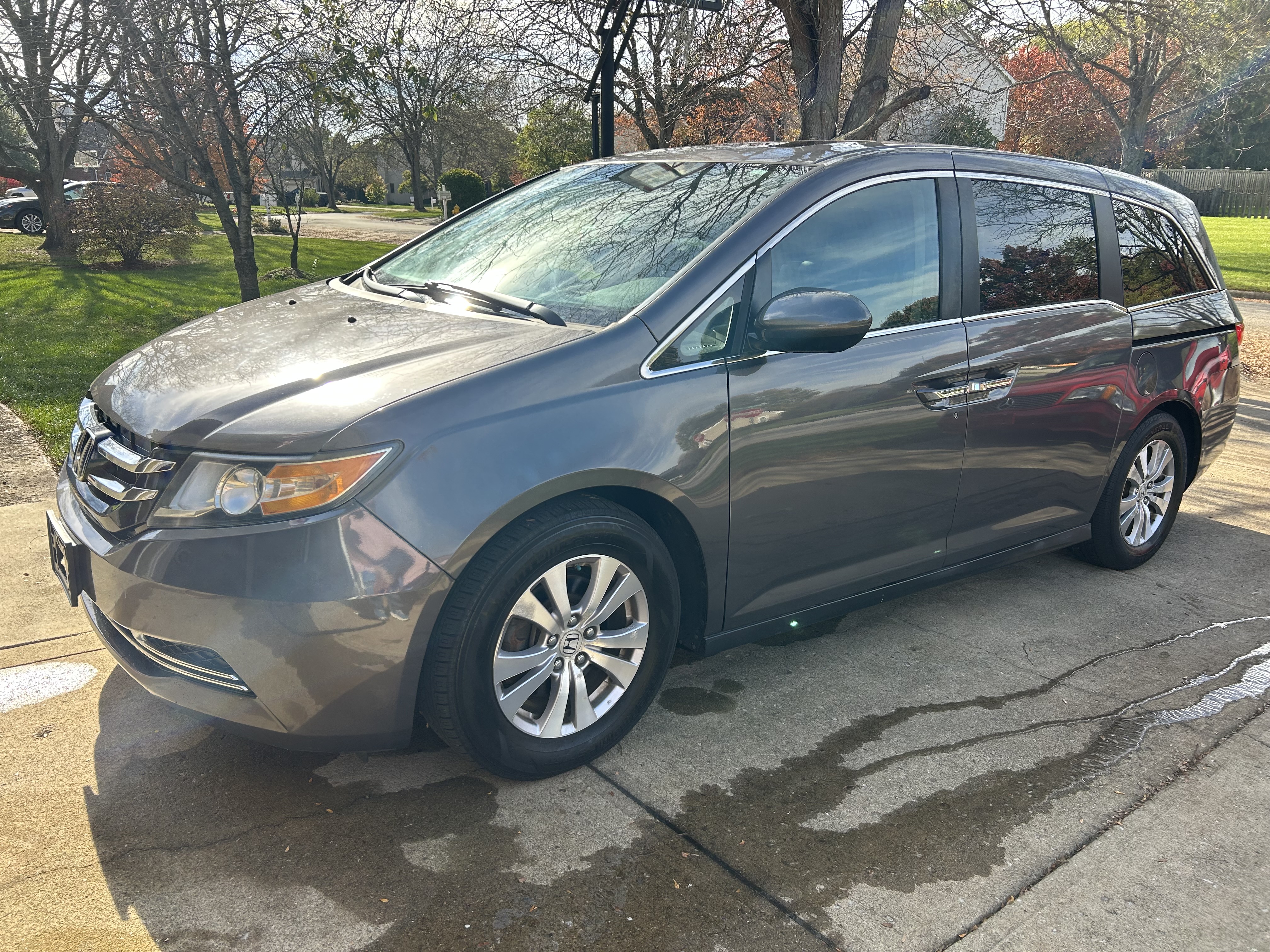Used 2015 Honda Odyssey EX-L image 1