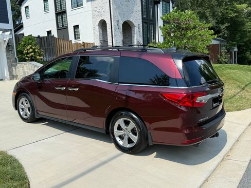 Used 2018 Honda Odyssey EX-L image 4