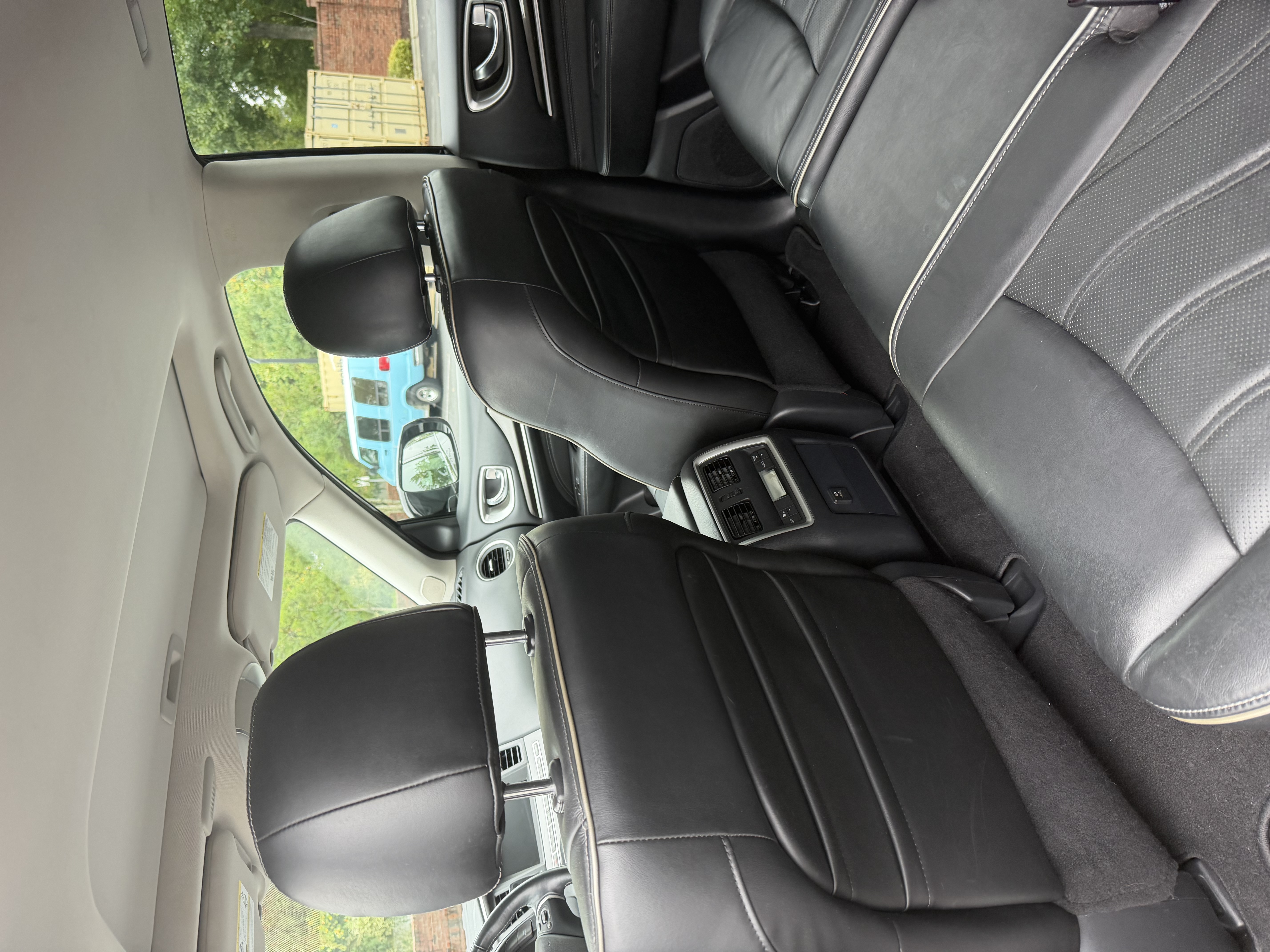 Used 2017 INFINITI QX60 FWD w/ Premium Plus Package image 25