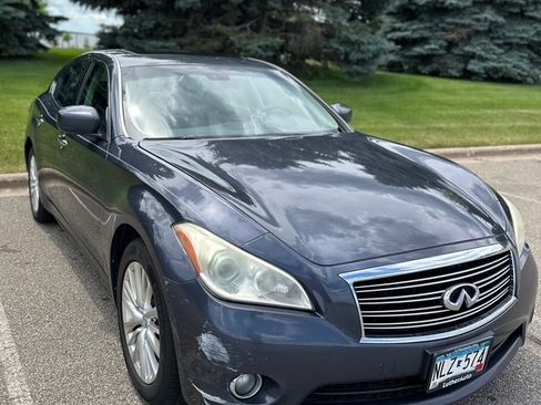 Used 2011 INFINITI M56 x w/ Deluxe Touring Pkg AWD/4WD image 12