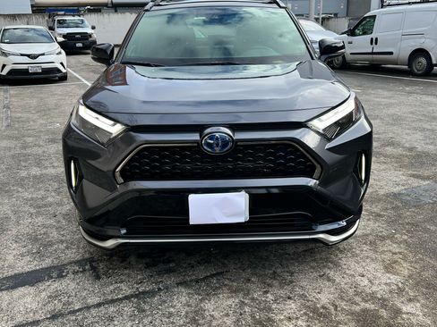 Used 2024 Toyota RAV4 XSE image 2