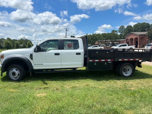 Used 2021 Ford F450 XL w/ Power Equipment Group AWD/4WD image 2