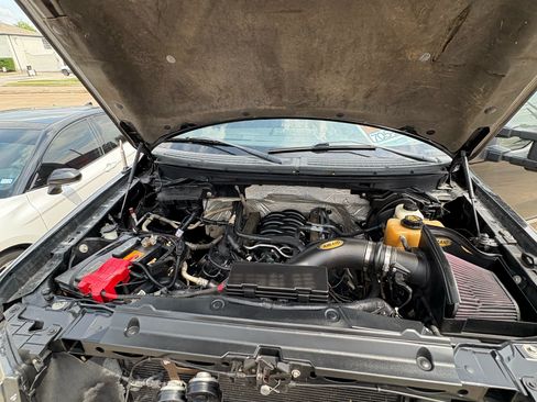 Used 2012 Ford F150 Platinum image 26