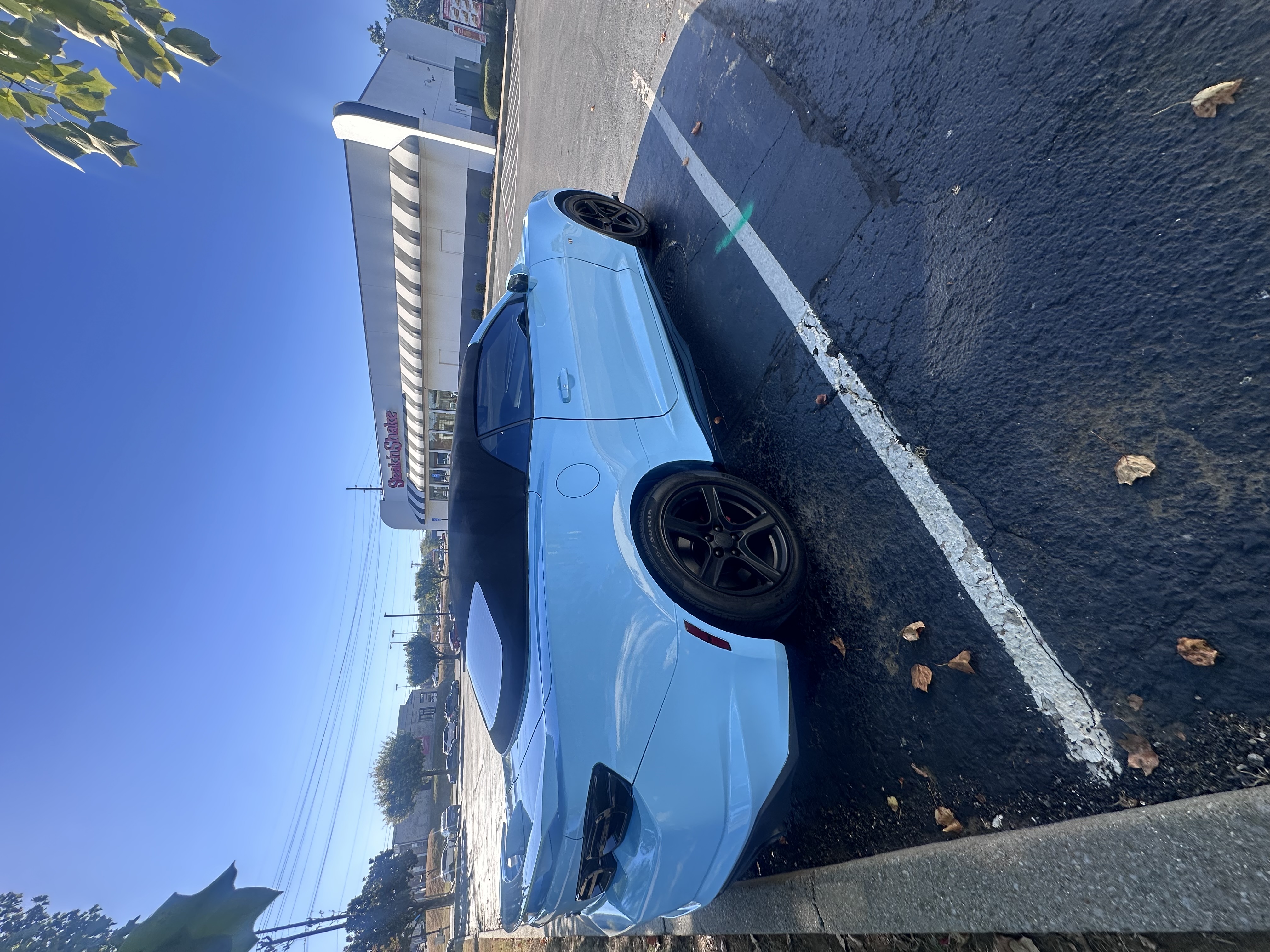 Used 2019 Chevrolet Camaro LT RWD image 8