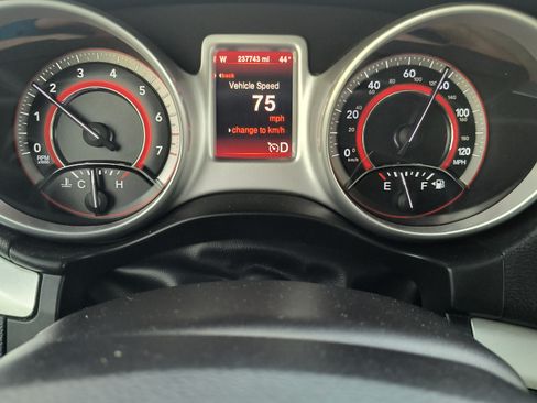 Used 2013 Dodge Journey Crew w/ Navigation & Sound Group I image 11