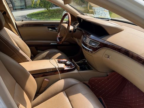 Used 2007 Mercedes-Benz S 600 image 10