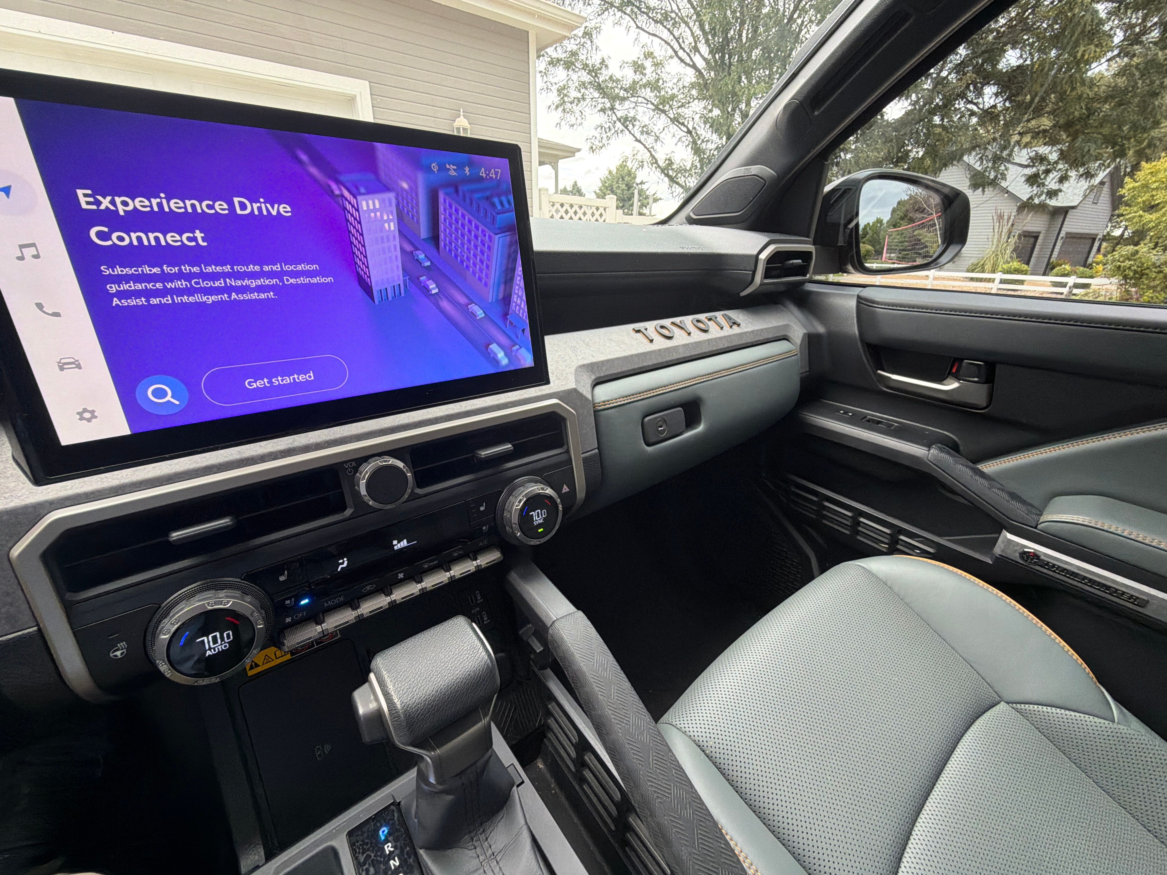Used 2025 Toyota Tacoma 4x4 Double Cab Hybrid image 11