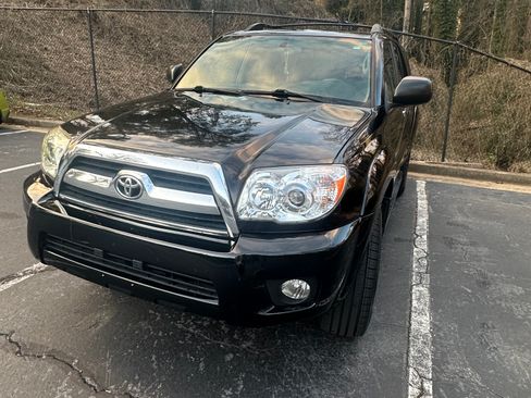 Used 2007 Toyota 4Runner Sport image 2