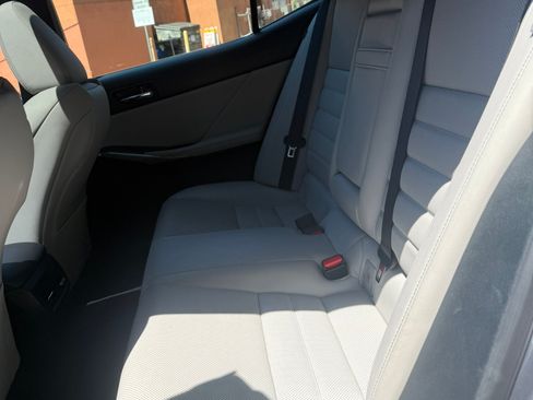 Used 2016 Lexus IS 300 AWD w/ F Sport Package image 11
