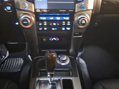 Used 2024 Toyota 4Runner Limited image 8