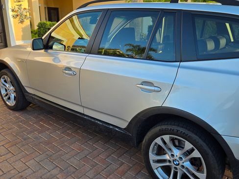 Used 2007 BMW X3 3.0si image 4