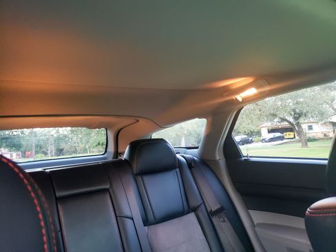 Used 2007 Dodge Magnum SRT8 w/ SRT Option Group III image 31