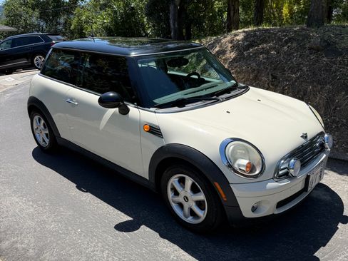 Used 2008 MINI Cooper Hardtop FWD image 1