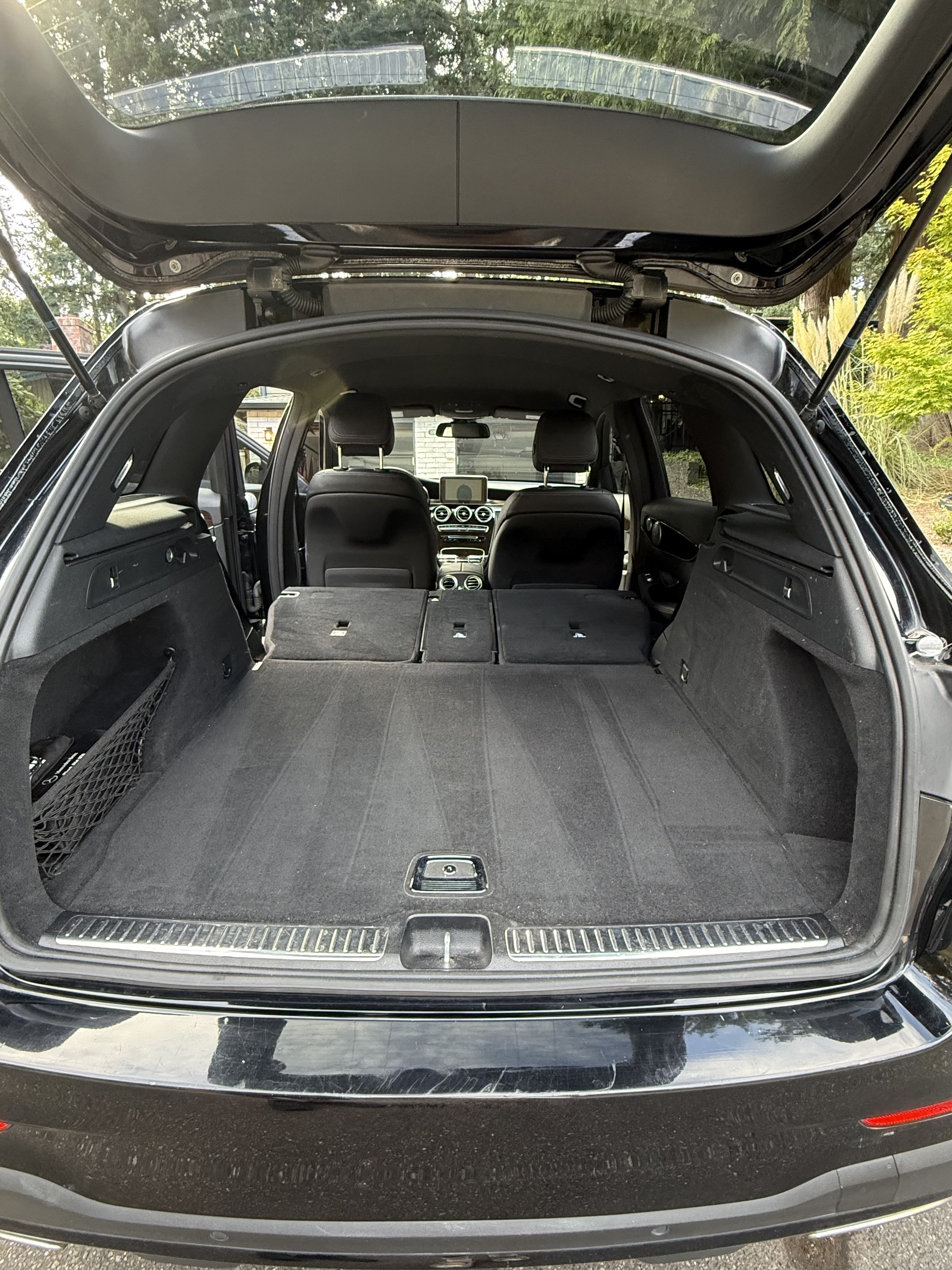 Used 2019 Mercedes-Benz GLC 300 4MATIC image 14