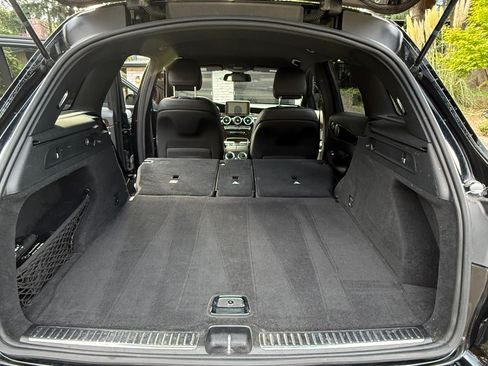 Used 2019 Mercedes-Benz GLC 300 4MATIC image 14