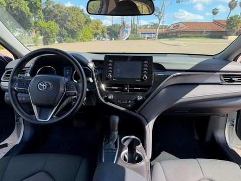 Used 2023 Toyota Camry LE image 8