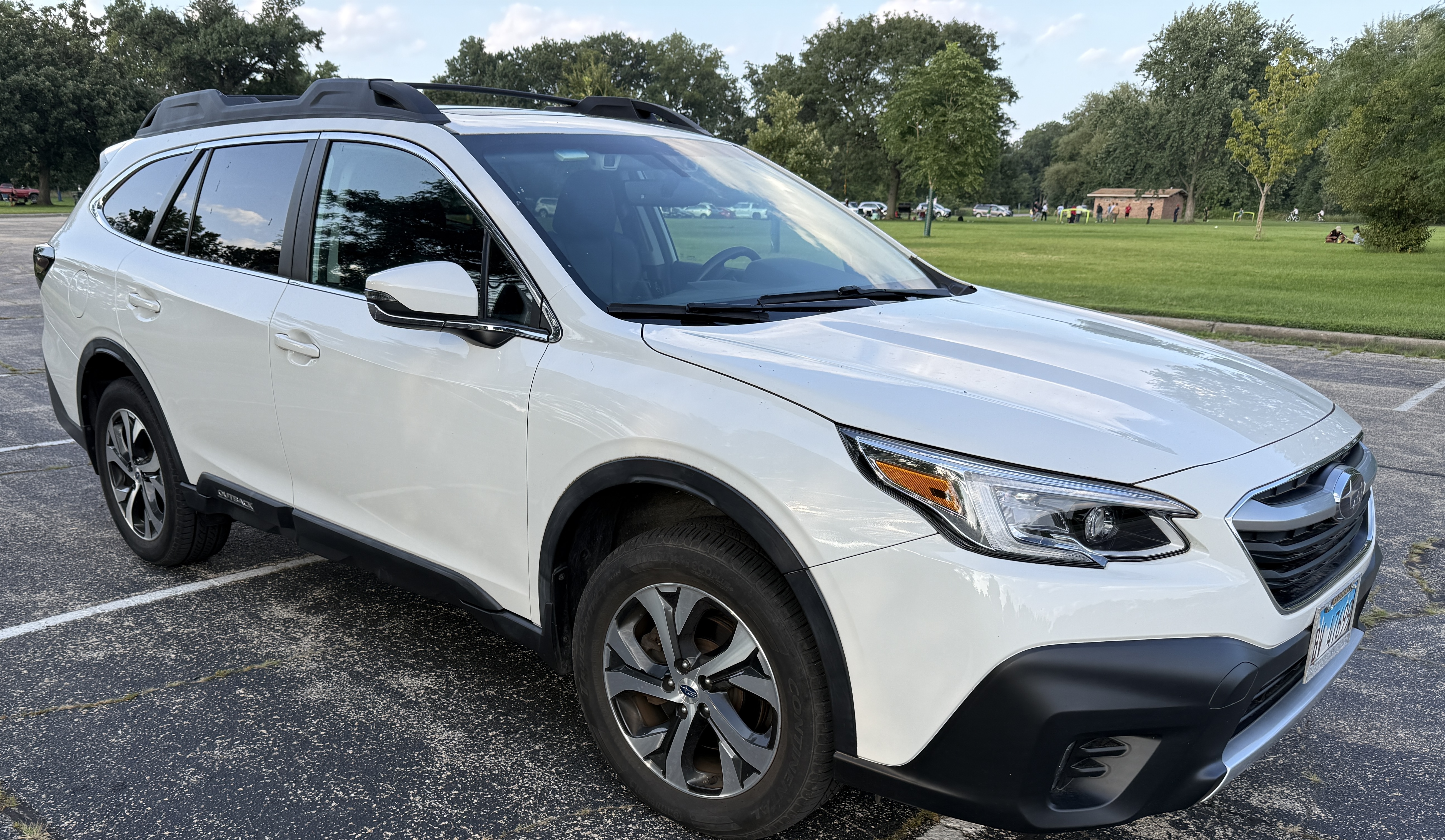 Used 2020 Subaru Outback Limited w/ Popular Package #2 AWD/4WD image 6