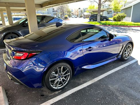 Used 2024 Subaru BRZ Premium image 2