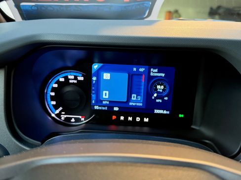 Used 2024 Ford Bronco Big Bend image 11