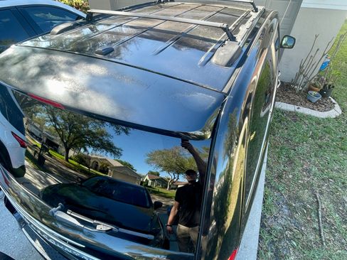 Used 2012 Chrysler Town & Country Limited image 28