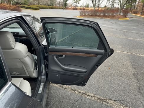 Used 2004 Audi S4 Sedan image 14