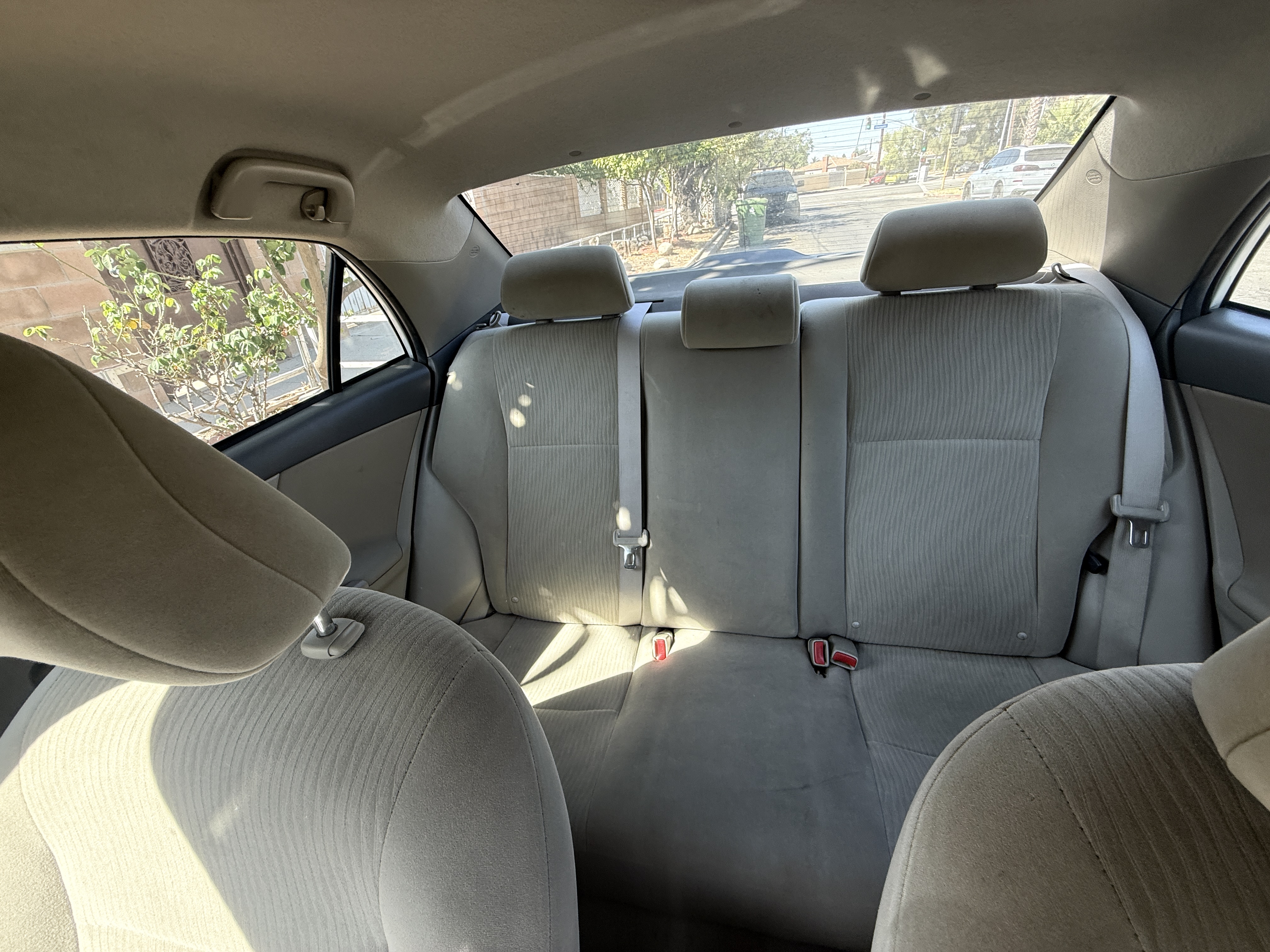 Used 2010 Toyota Corolla FWD image 5