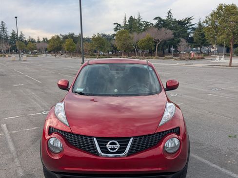 Used 2012 Nissan Juke SV w/ Interior Illumination Pkg image 1