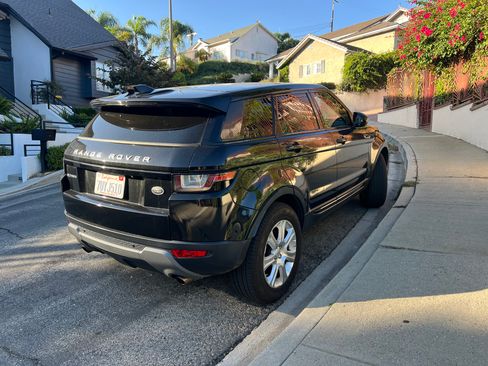 Used 2016 Land Rover Range Rover Evoque SE AWD/4WD image 5