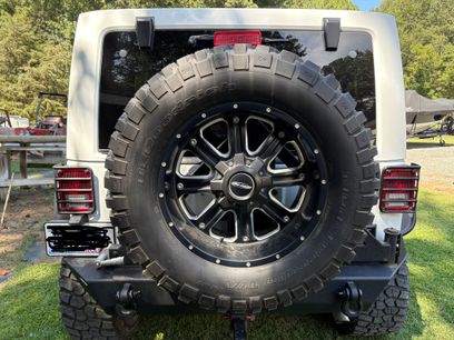 Used 2014 Jeep Wrangler Unlimited Rubicon w/ Connectivity Group