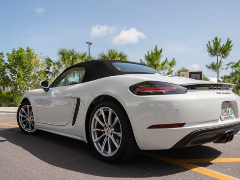 Used 2025 Porsche 718 Boxster S image 14