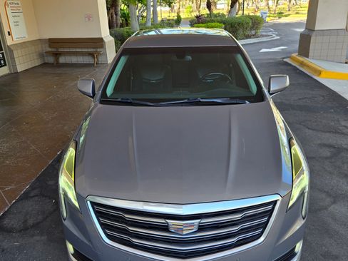 Used 2019 Cadillac XTS Luxury image 6