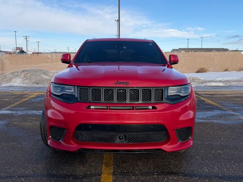 Used 2018 Jeep Grand Cherokee Trackhawk image 2
