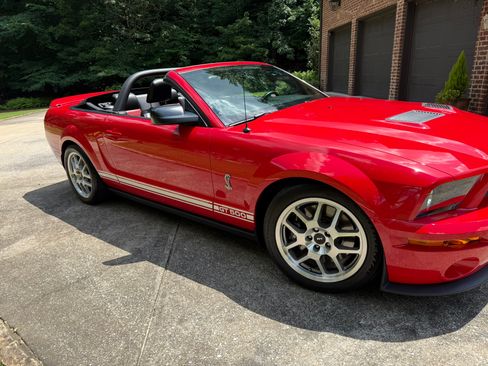 Used 2007 Ford Mustang Shelby GT500 RWD image 20