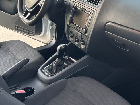 Used 2015 Volkswagen Jetta S FWD image 6
