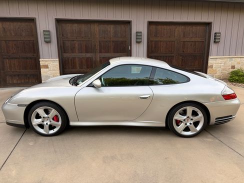 Used 2004 Porsche 911 Carrera 4S image 4