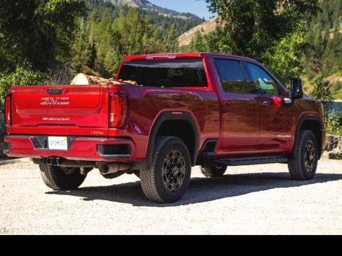 Used 2020 GMC Sierra 2500 AT4 w/ AT4 Premium Package image 10