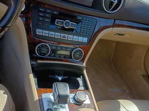 Used 2013 Mercedes-Benz SL 63 AMG image 5