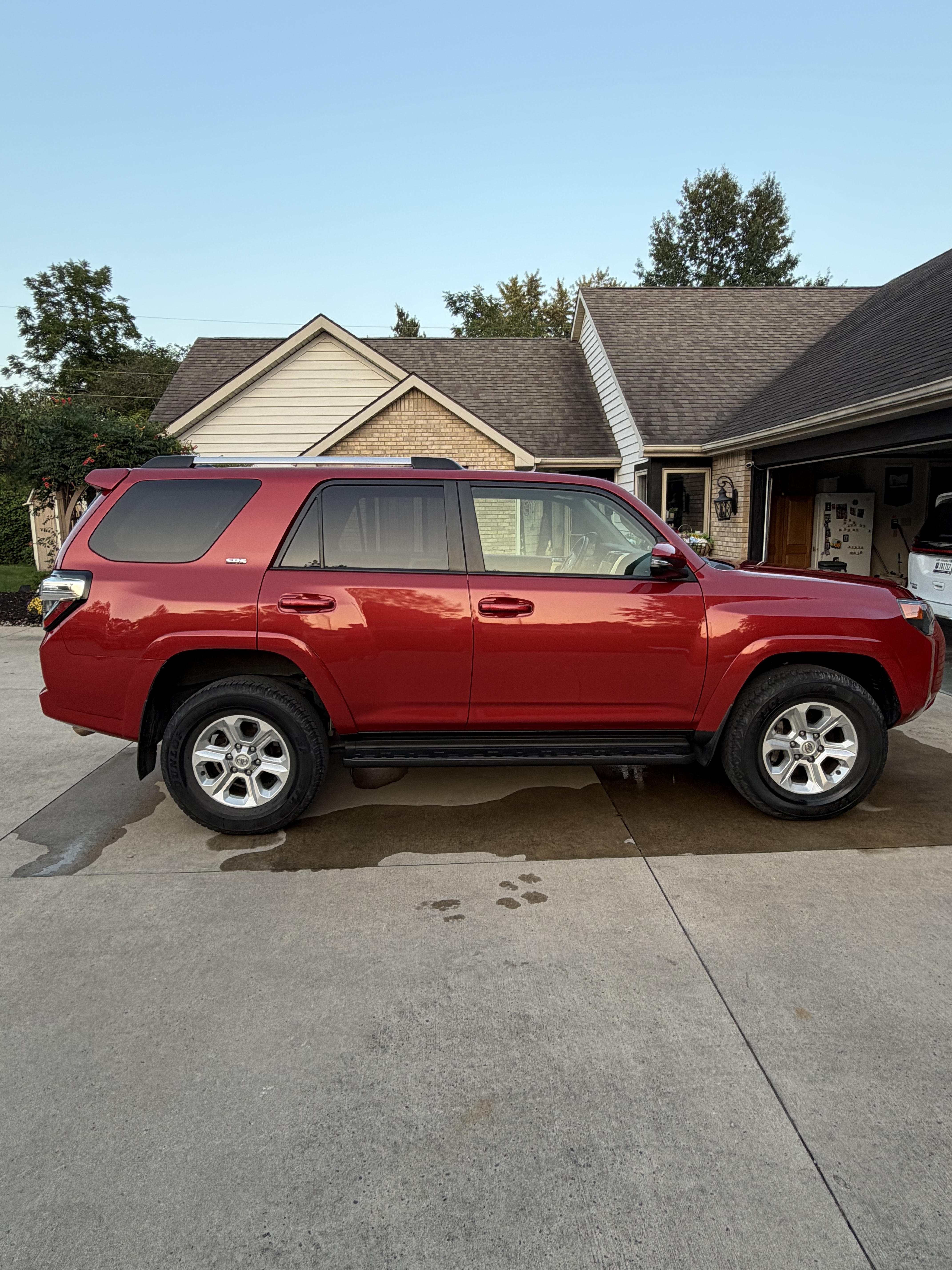 Used 2023 Toyota 4Runner SR5 Premium AWD/4WD image 8