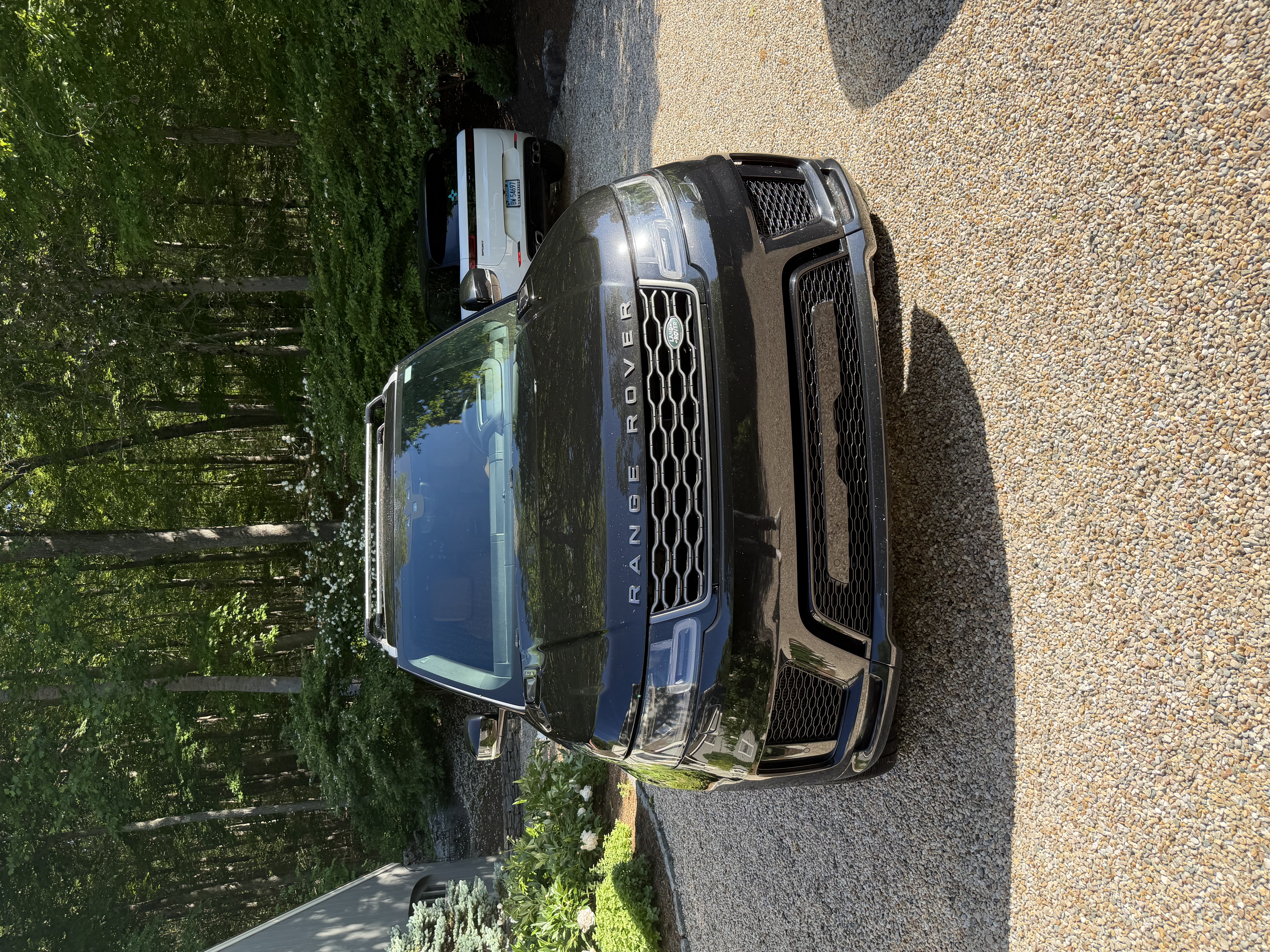 Used 2019 Land Rover Range Rover Sport Supercharged AWD/4WD image 15