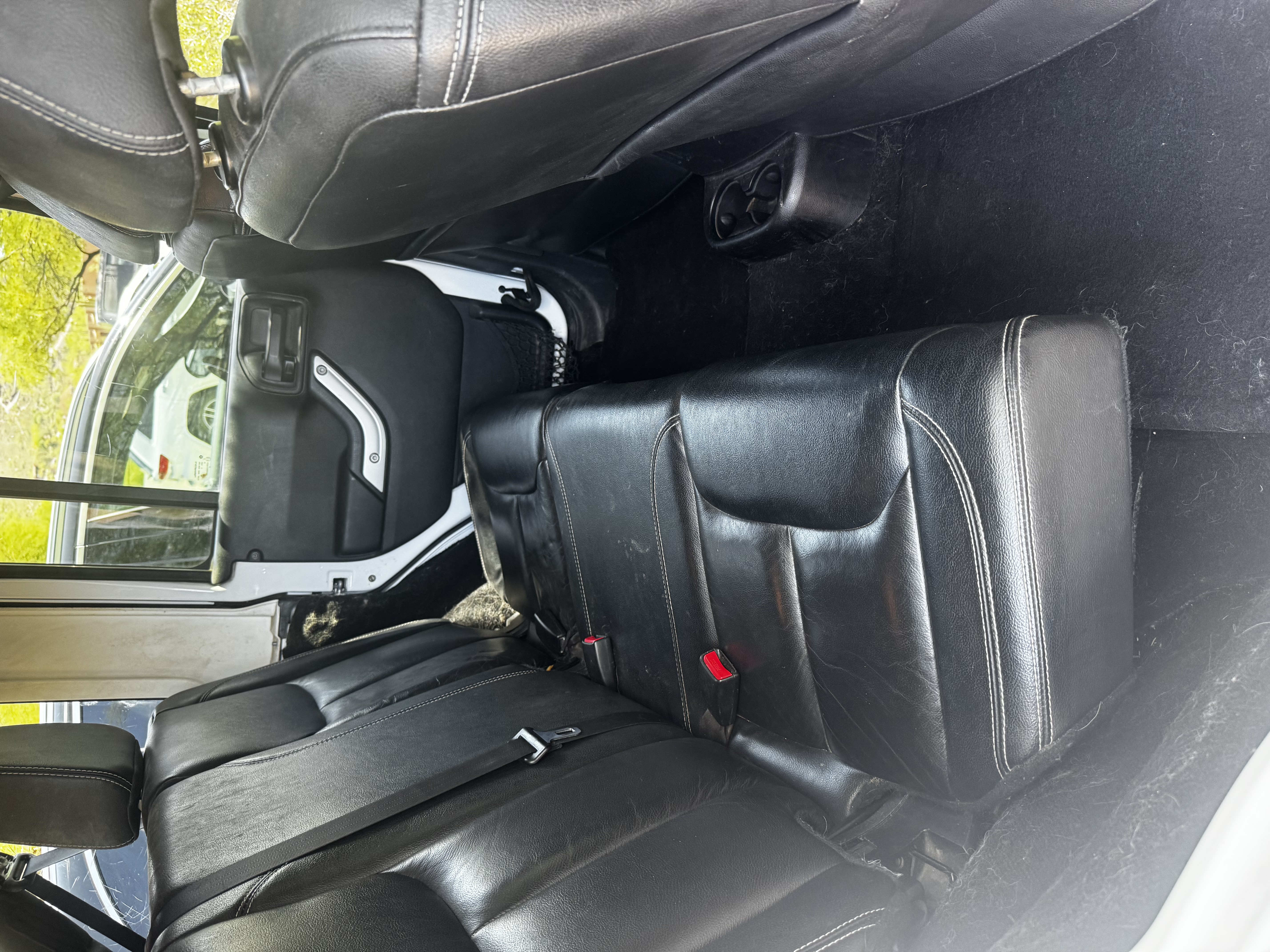 Used 2015 Jeep Wrangler Unlimited Sahara AWD/4WD image 5