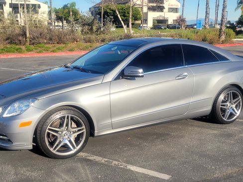 Used 2013 Mercedes-Benz E 350 E 350 Coupe 2D image 27