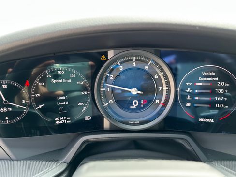 Used 2020 Porsche 911 Carrera S RWD image 9