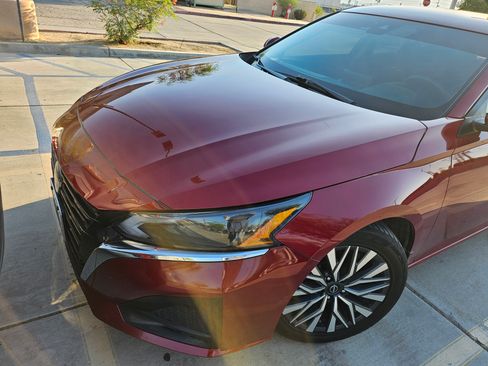 Used 2023 Nissan Altima 2.5 SV FWD image 5