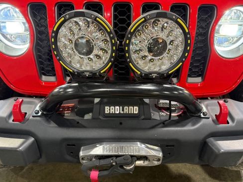 Used 2022 Jeep Wrangler Unlimited Rubicon 4xe w/ Cold Weather Group AWD/4WD image 14