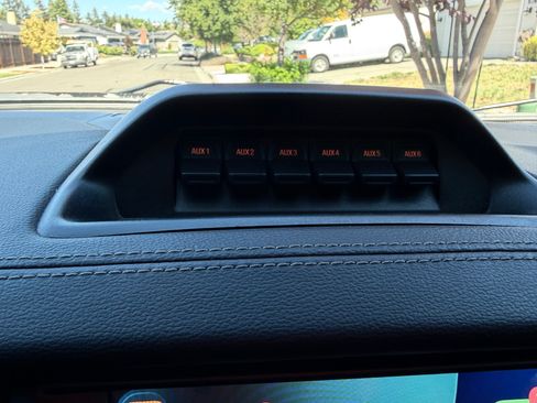 Used 2022 Ford Ranger Lariat w/ Tremor Off-Road Package AWD/4WD image 32