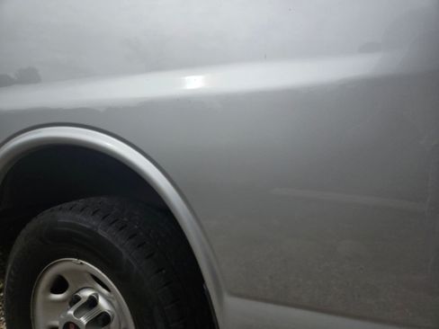 Used 2016 GMC Savana 3500 image 13