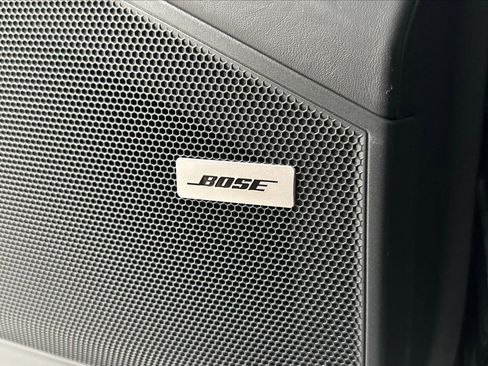 Used 2024 Porsche Cayenne image 22