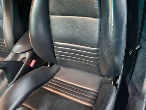 Used 2002 Porsche 911 Cabriolet image 18