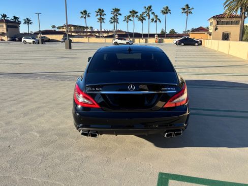 Used 2012 Mercedes-Benz CLS 63 AMG image 4
